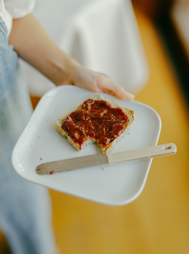 Spread - Rhubarb, strawberry and sweet clover