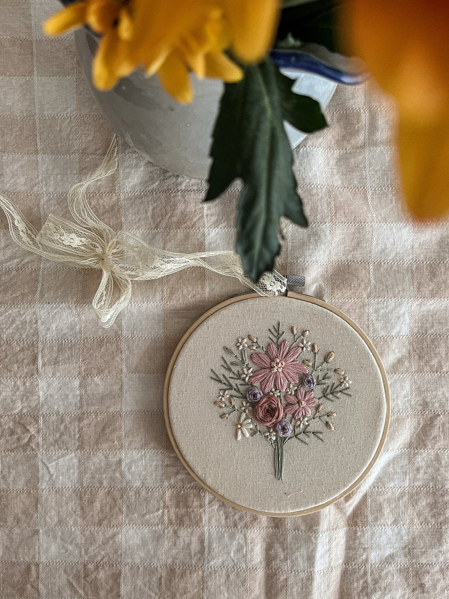 Broderie - Bouquet rose