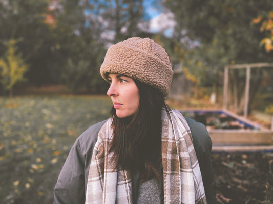 Tuque en sherpa - Caramel, Blé et Noir