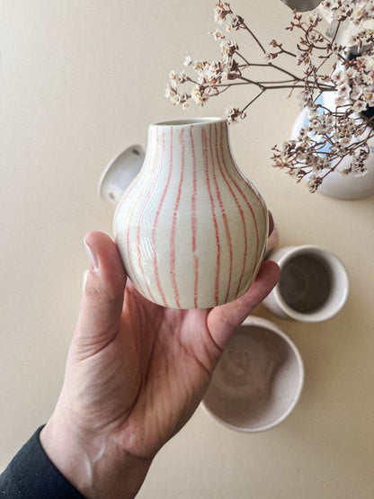 Mini lined vase - Vez pottery