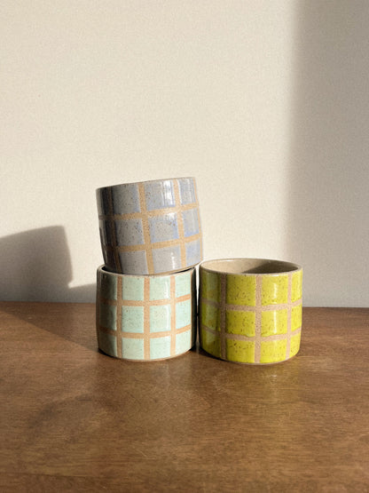 Tasses à carreaux - Azzo Atelier