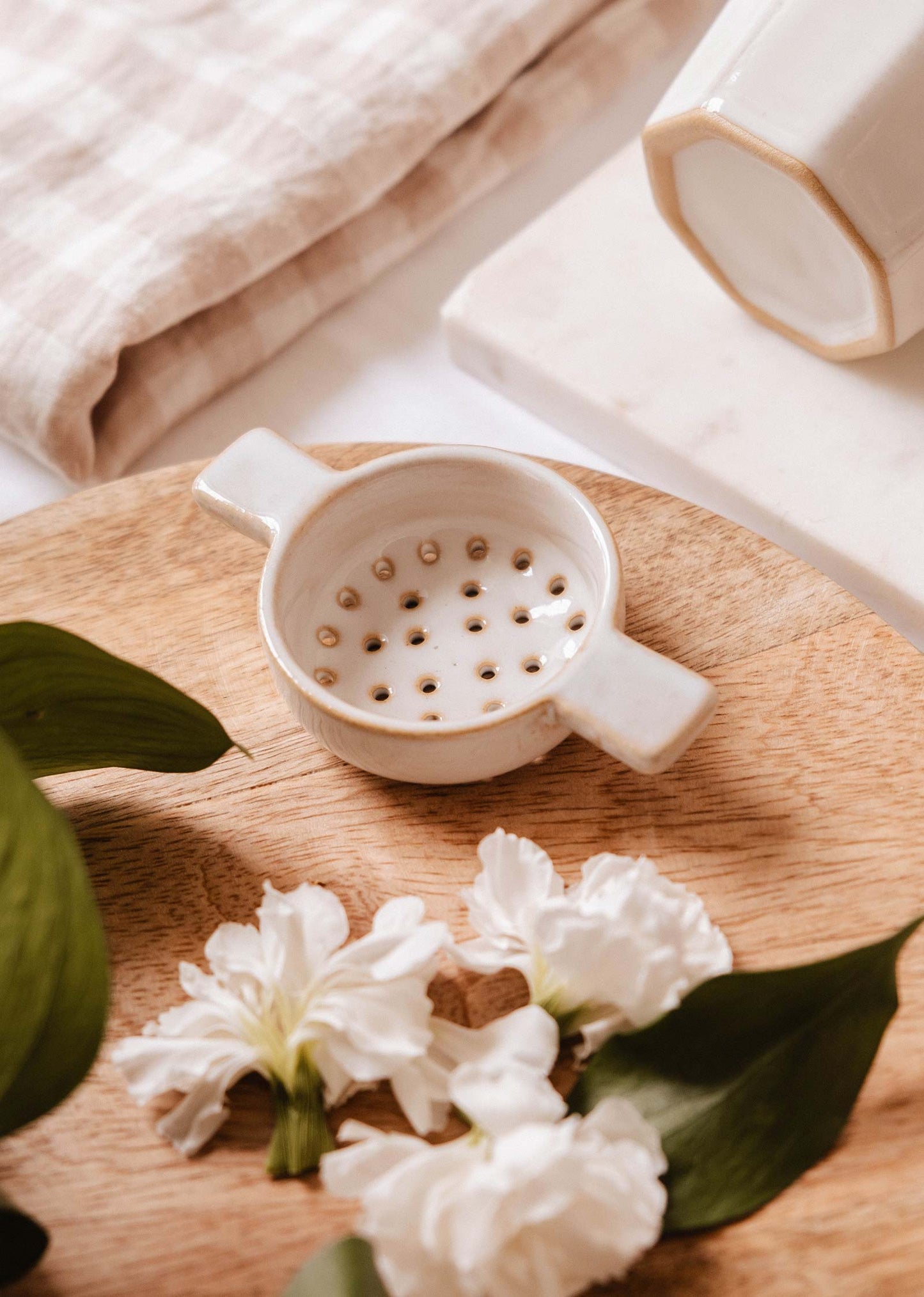Ceramic tea strainer