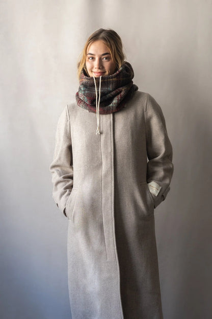 Col capuche à carreaux